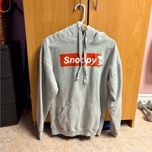 Snoopy Grey Hooded Sweatshirt - Men's Graphic Pullover